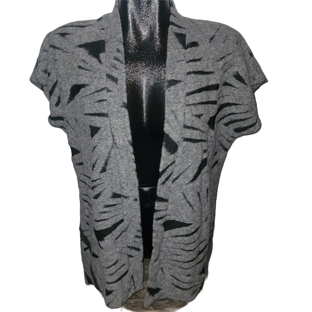 Parkhurst Gray Wool Blend Short Sleeve Open Cardigan With Black Mesh Details XL